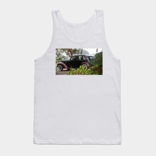 Here comes the Bride - Magpie Springs - Adelaide Hills Wedding - Fleurieu Peninsula wedding Tank Top